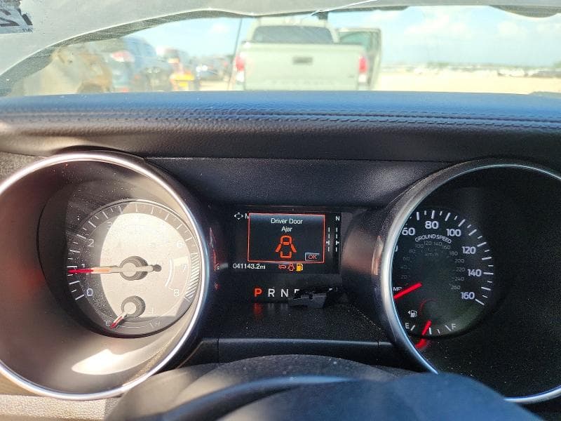 2021 FORD MUSTANG 9