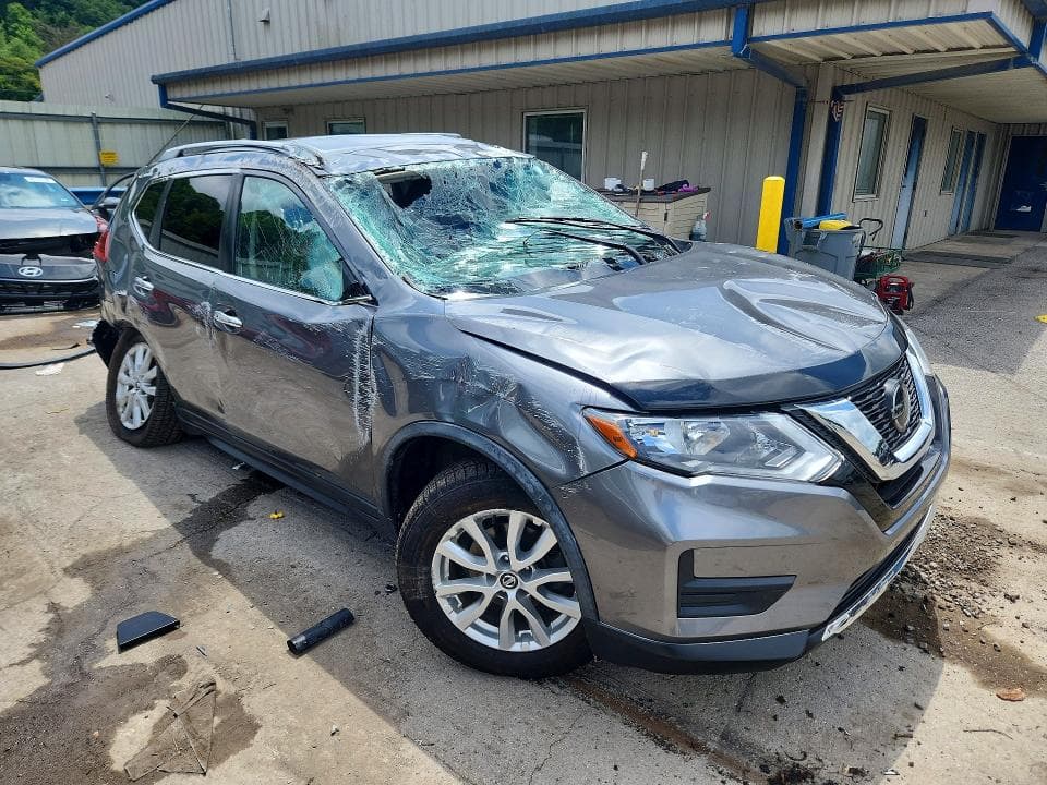 2020 NISSAN ROGUE SV 4