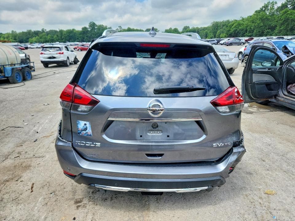 2020 NISSAN ROGUE SV 6