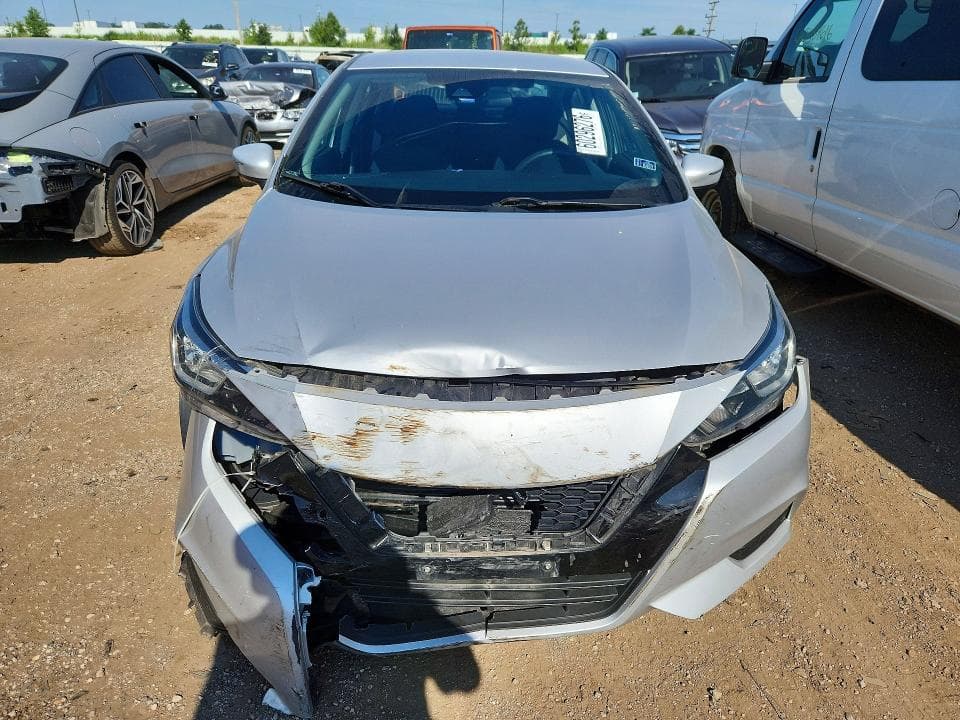 2021 NISSAN VERSA SV 5