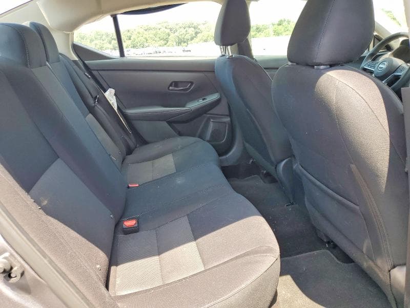 2024 NISSAN SENTRA SV 10