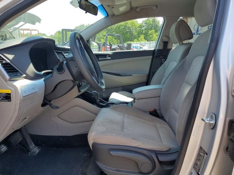 2016 HYUNDAI TUCSON SE 7