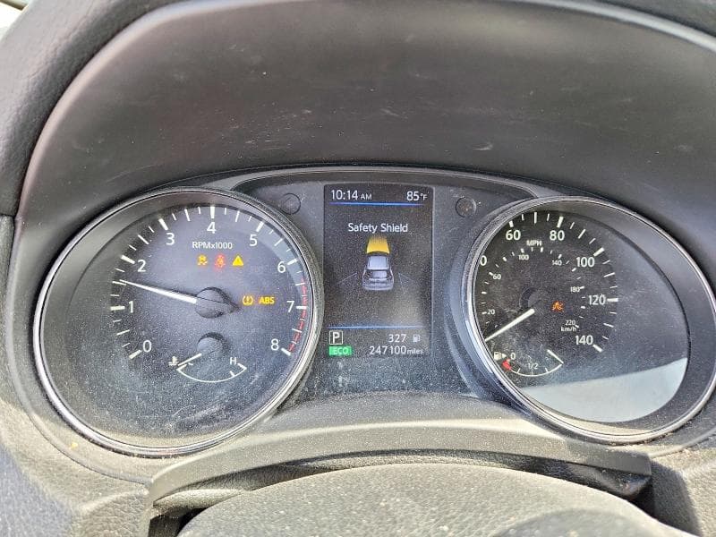 2018 NISSAN ROGUE S 9