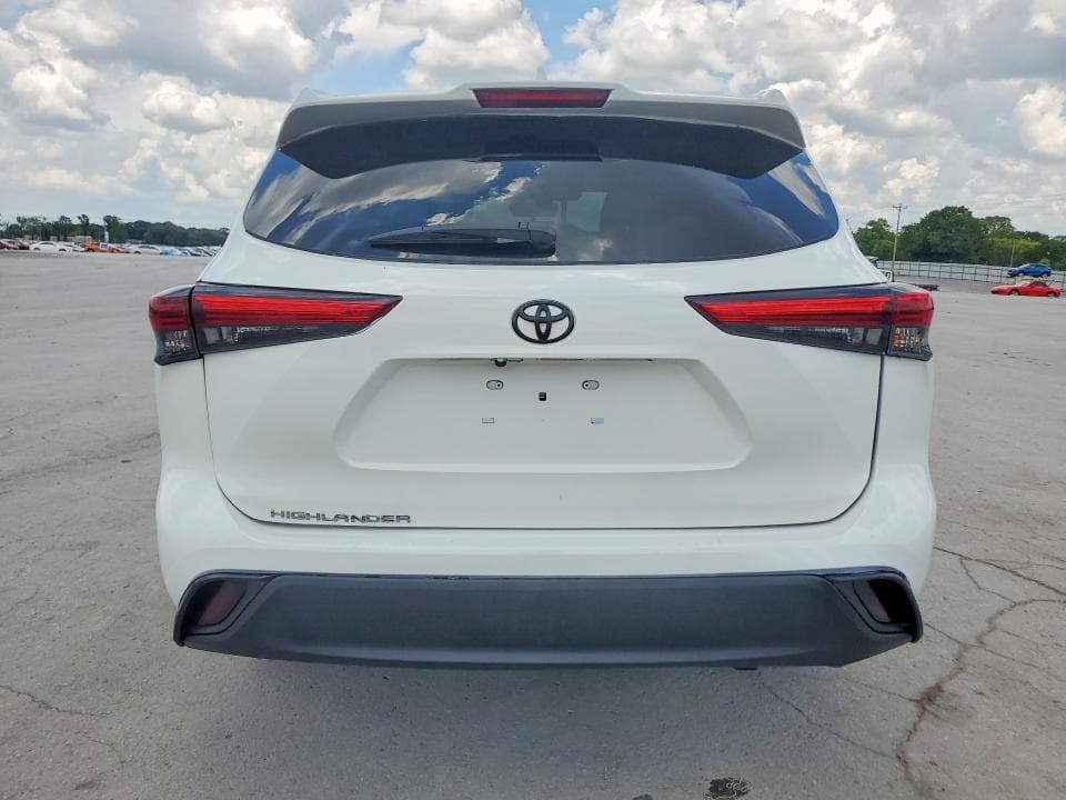 2021 TOYOTA HIGHLANDER XLE XLE 6