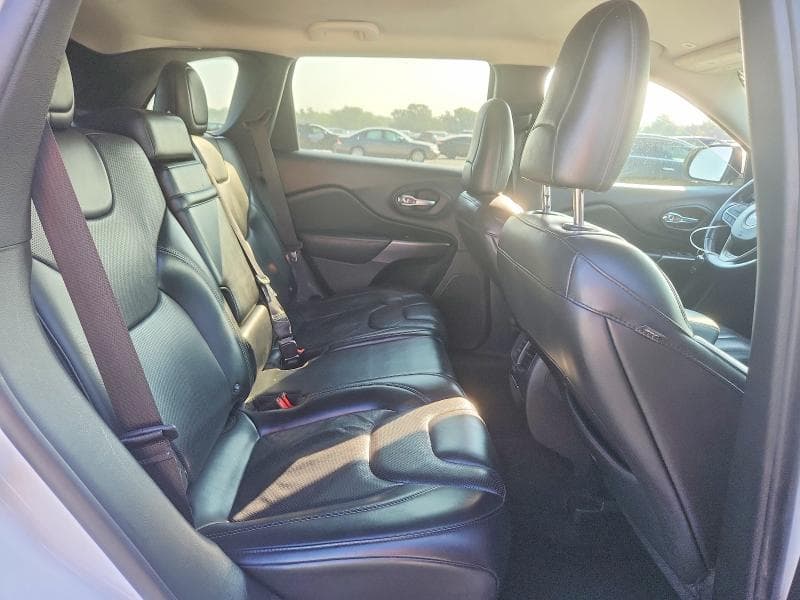 2019 JEEP CHEROKEE LIMITED LIMITED 11