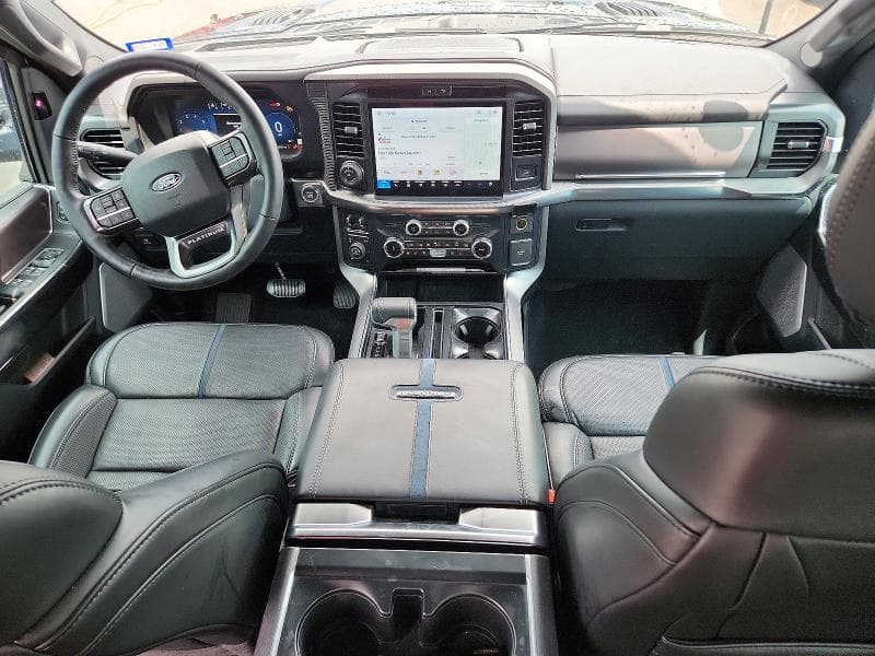 2025 FORD F150 PLATINUM 8