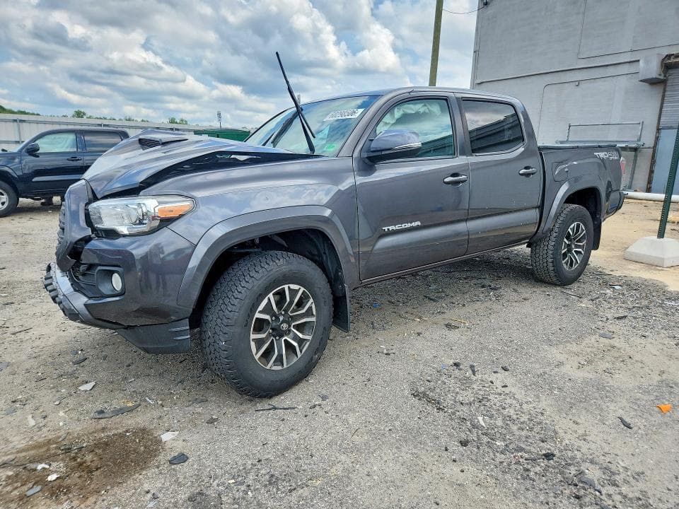 2021 TOYOTA TACOMA TRD SPORT - 1
