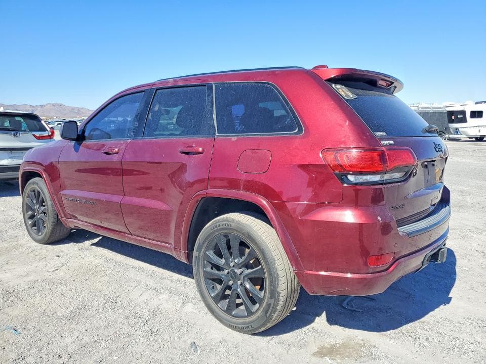 2017 JEEP GRAND CHEROKEE LAREDO 2