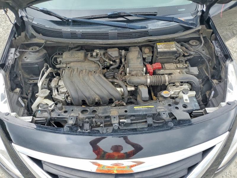 2019 NISSAN VERSA S 11
