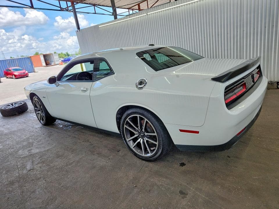 2023 DODGE CHALLENGER R/T 2