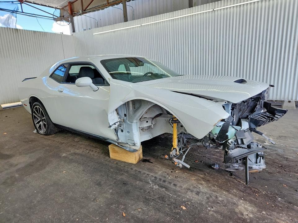 2023 DODGE CHALLENGER R/T 4