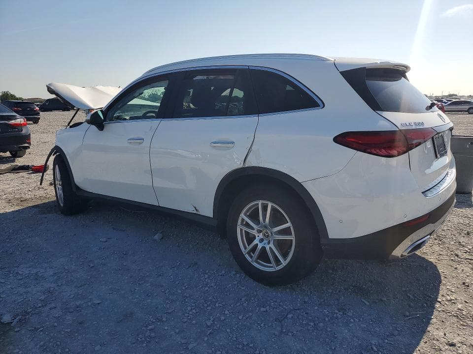 2023 MERCEDES-BENZ GLC 300 4MATIC 2