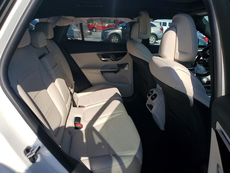 2023 MERCEDES-BENZ GLC 300 4MATIC 11