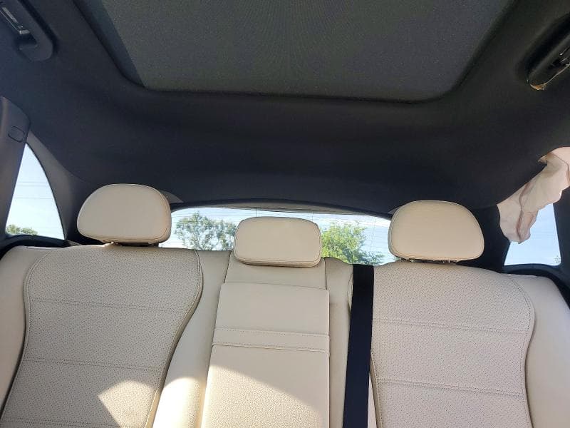 2023 MERCEDES-BENZ GLC 300 4MATIC 10