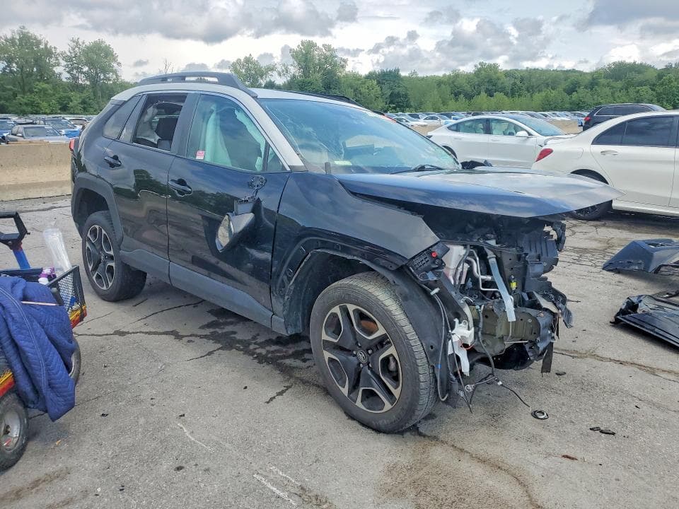 2019 TOYOTA RAV4 ADVENTURE 4