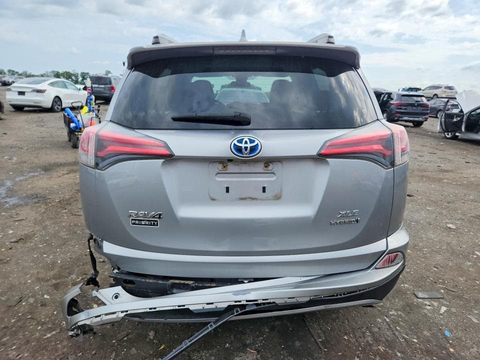 2017 TOYOTA RAV4 HYBRID XLE 6