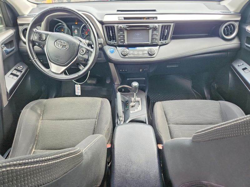 2017 TOYOTA RAV4 HYBRID XLE 8