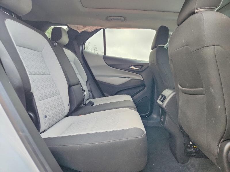 2022 CHEVROLET EQUINOX LT 11