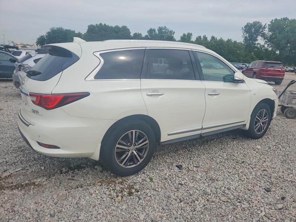 2017 INFINITI QX60 BASE 3