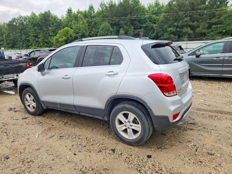 2017 CHEVROLET TRAX 1LT 2