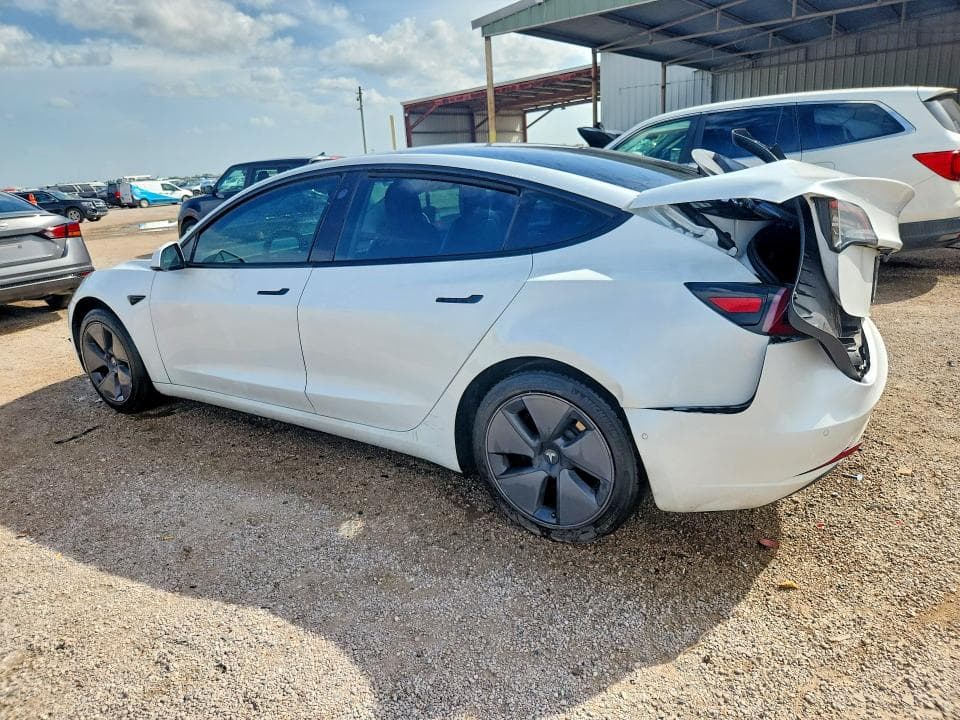 2021 TESLA MODEL 3 2