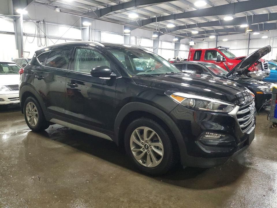 2017 HYUNDAI TUCSON SE SE 4