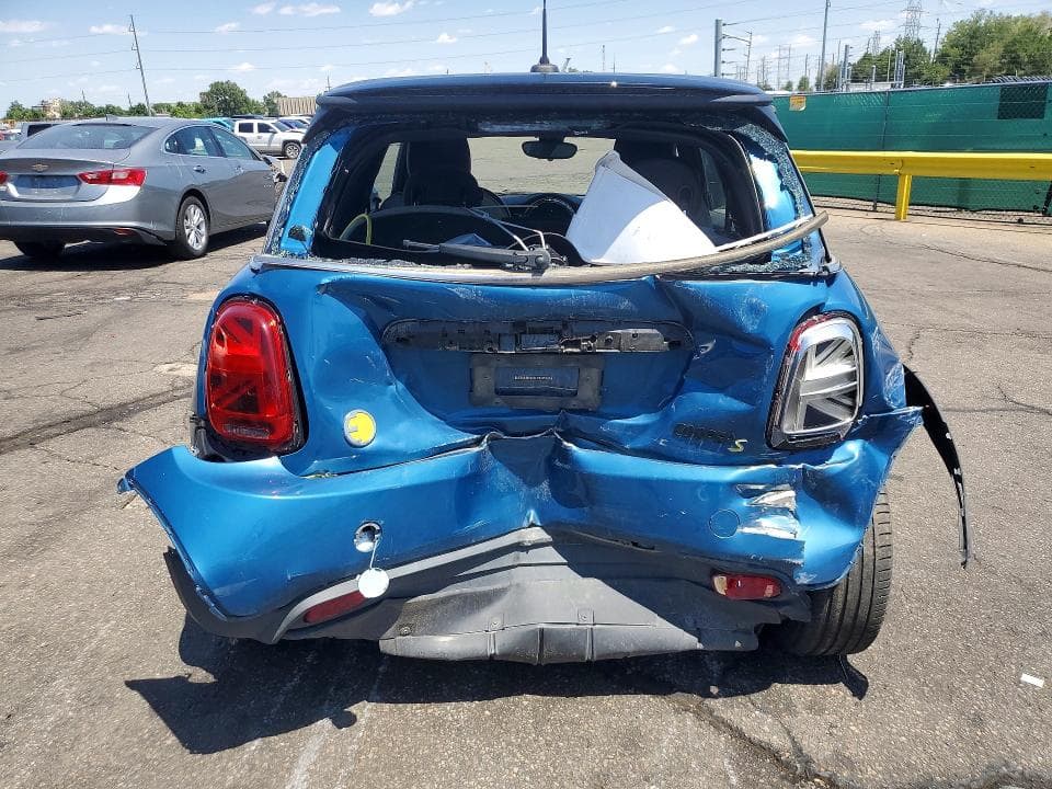 2022 MINI COOPER SE 6