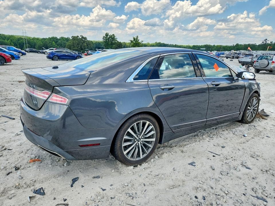 2018 LINCOLN MKZ PREMIERE 3