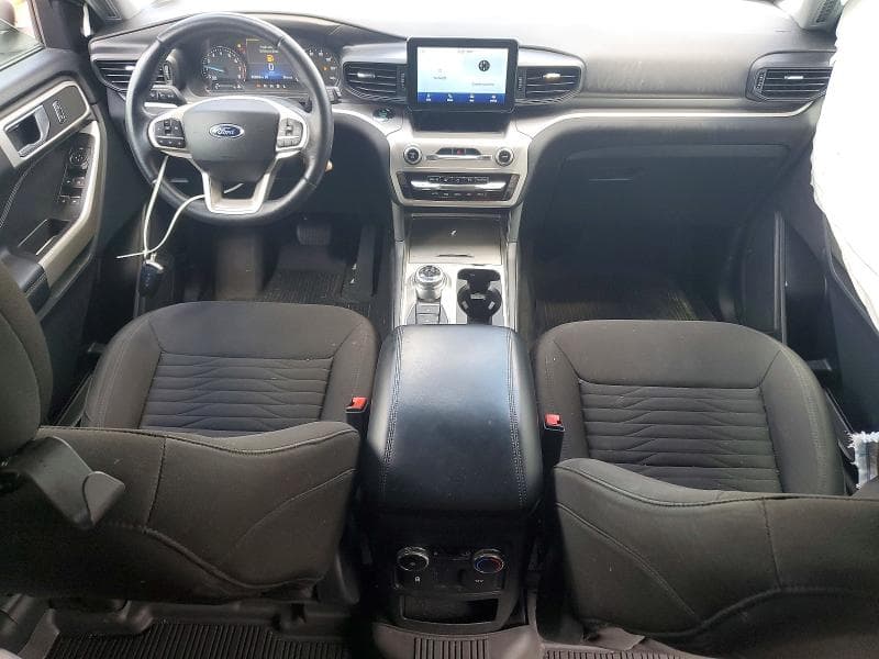 2021 FORD EXPLORER XLT 8