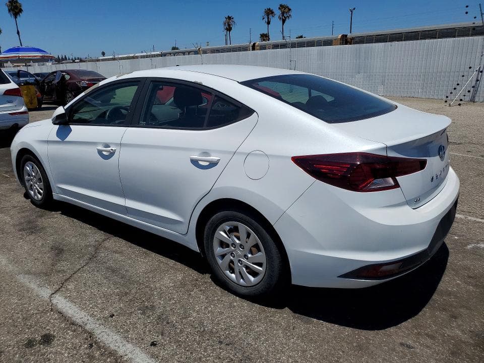 2019 HYUNDAI ELANTRA SE 2