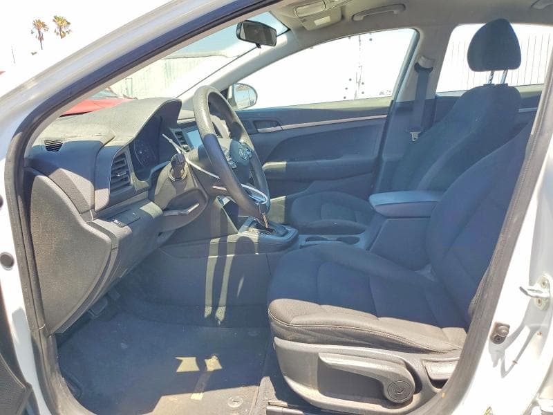 2019 HYUNDAI ELANTRA SE 7
