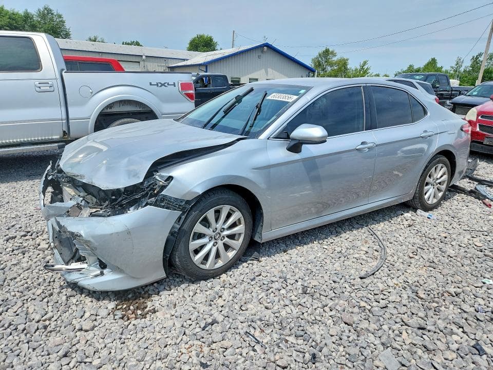 2019 TOYOTA CAMRY SE SE - 1