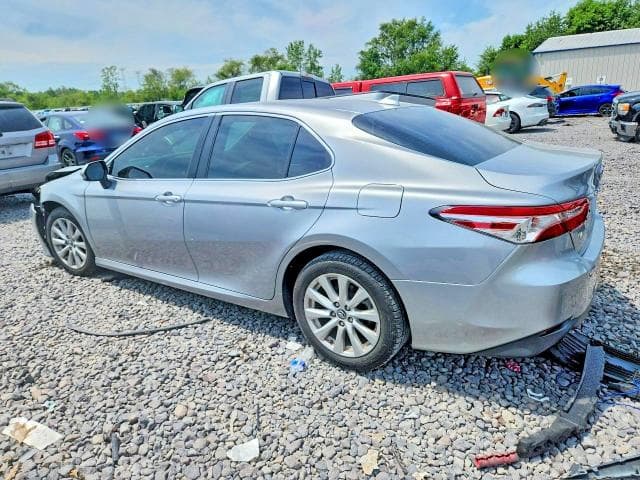 2019 TOYOTA CAMRY SE SE 2