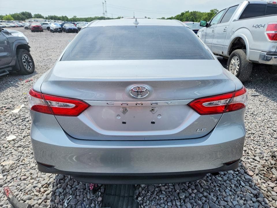 2019 TOYOTA CAMRY SE SE 6