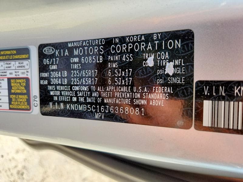 2018 KIA SEDONA LX 13