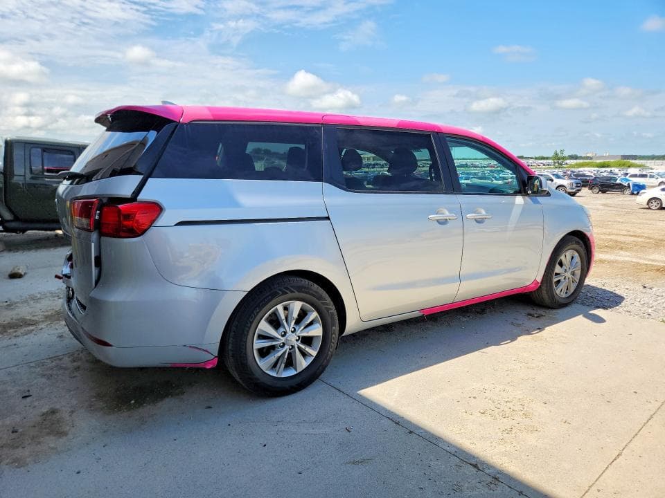 2018 KIA SEDONA LX 3