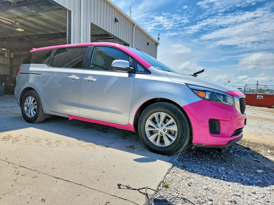 2018 KIA SEDONA LX 4