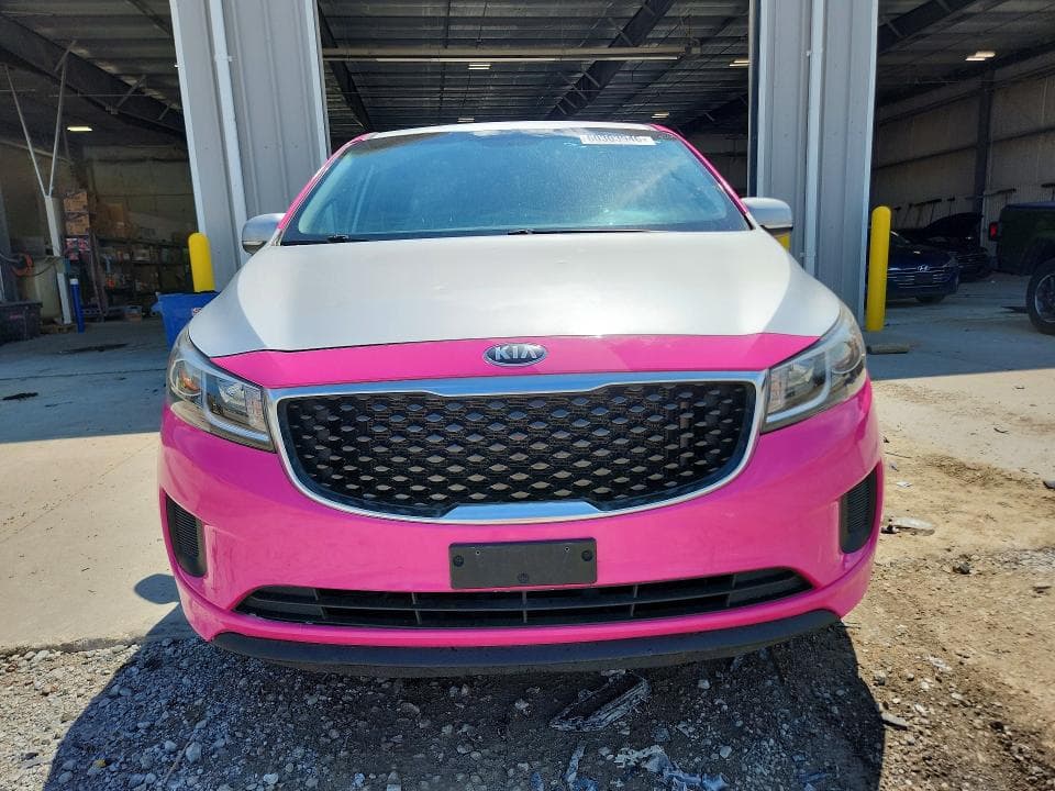 2018 KIA SEDONA LX 5