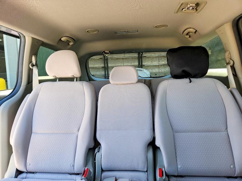 2018 KIA SEDONA LX 10