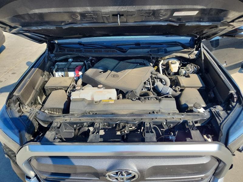 2024 TOYOTA TUNDRA CREWMAX LIMITED 11