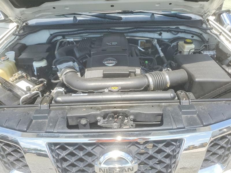 2017 NISSAN FRONTIER SL 11