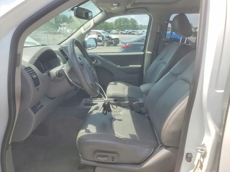 2017 NISSAN FRONTIER SL 7