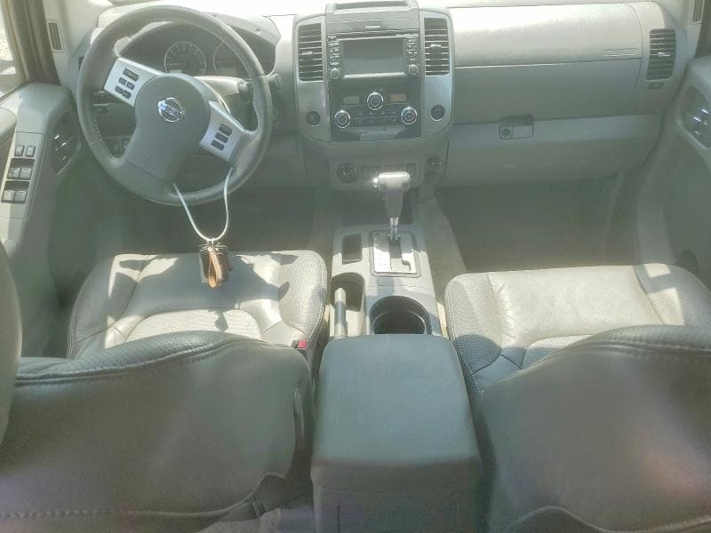 2017 NISSAN FRONTIER SL 8