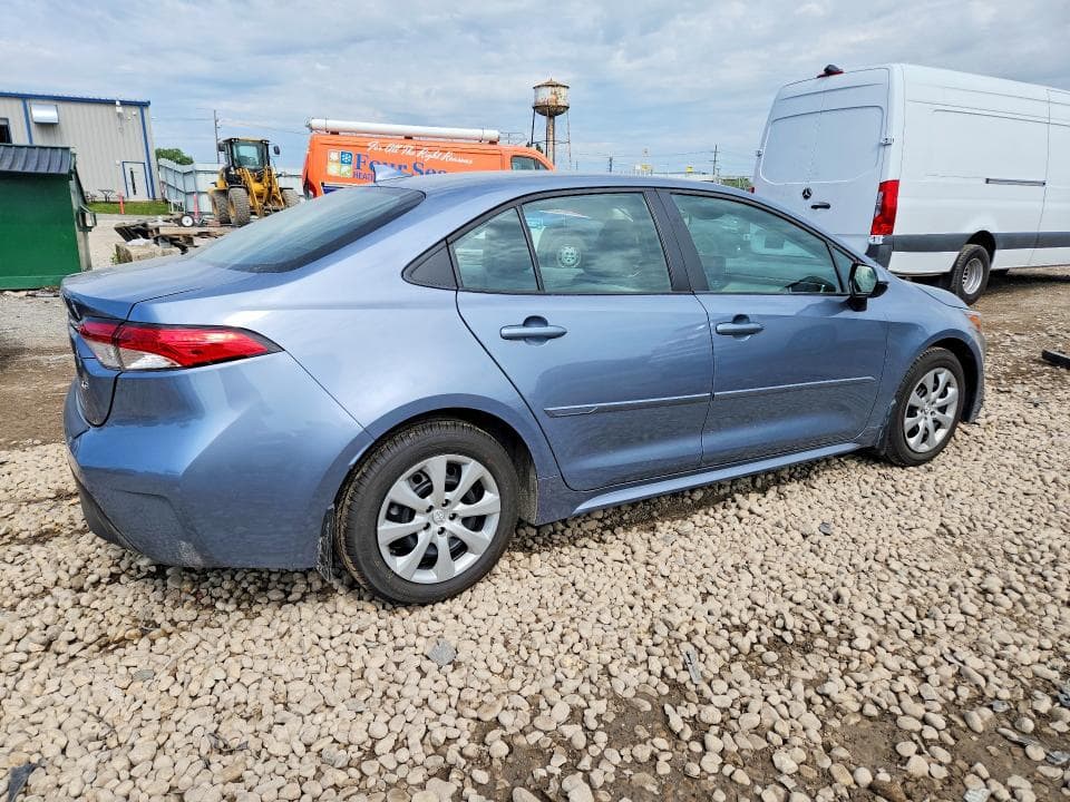 2024 TOYOTA COROLLA LE 3
