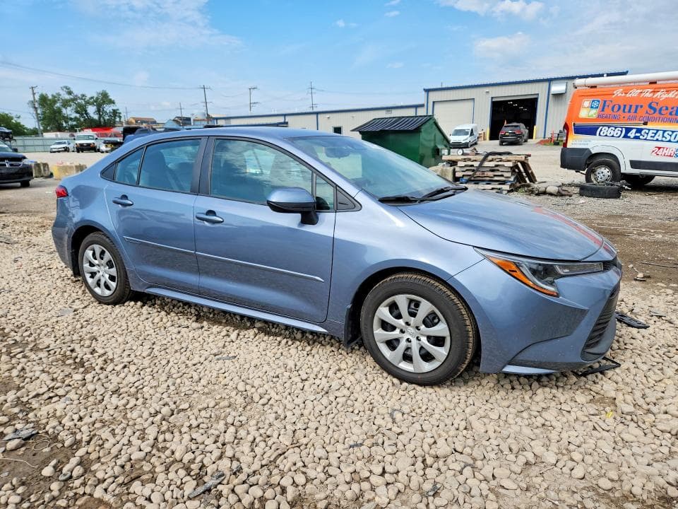 2024 TOYOTA COROLLA LE 4