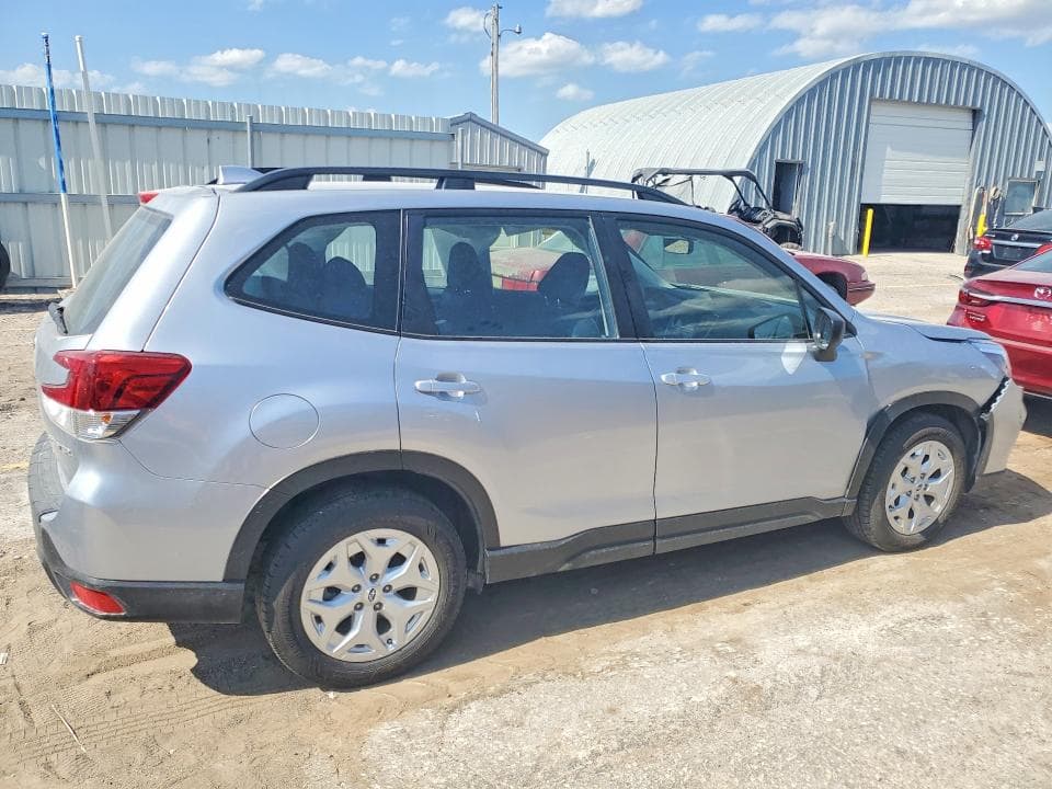 2019 SUBARU FORESTER 3