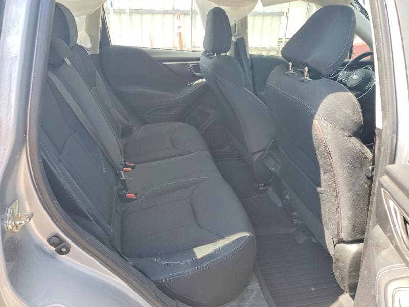 2019 SUBARU FORESTER 10