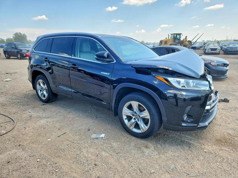 2017 TOYOTA HIGHLANDER HYBRID LIMITED LIMITED 4