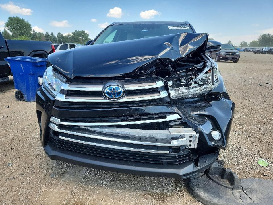 2017 TOYOTA HIGHLANDER HYBRID LIMITED LIMITED 5