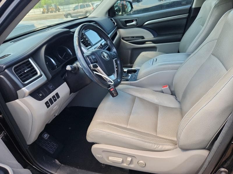 2017 TOYOTA HIGHLANDER HYBRID LIMITED LIMITED 7